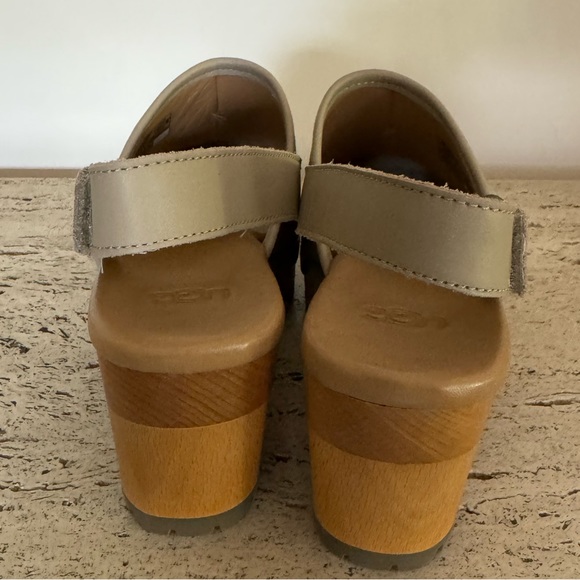 NWOB UGG®Women's Lanni Studded Slip-On Slingback Platform Clogs - Picture 10 of 17